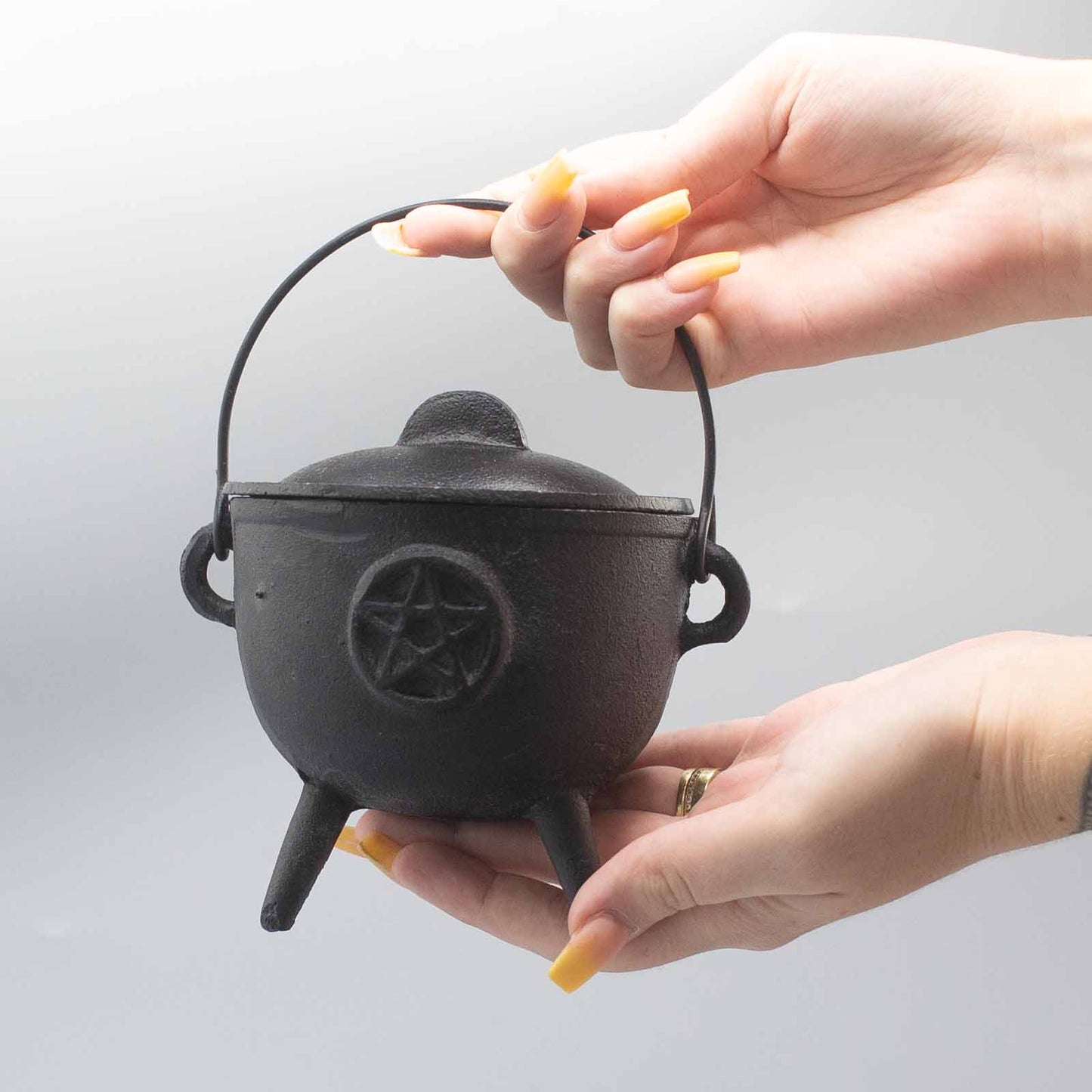 Cast Iron Cauldron with Pentagon 11x13cm From Witch, Please!