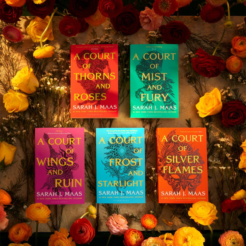 A Court of Thorns and Roses Paperback Box Set (5 books) : The first five books of the hottest fantasy series and TikTok sensation