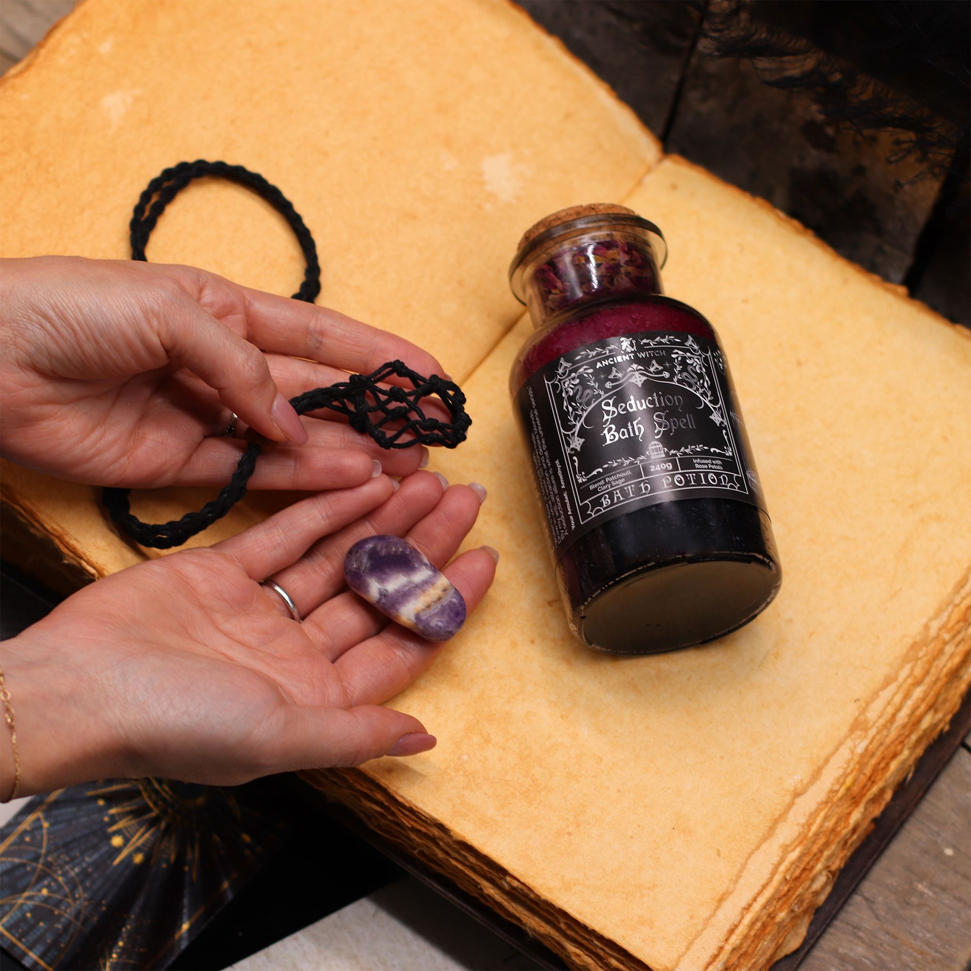 Ancient Witch Bath Spell Potion & Rose Quartz Crystal Amulet - Love Potions