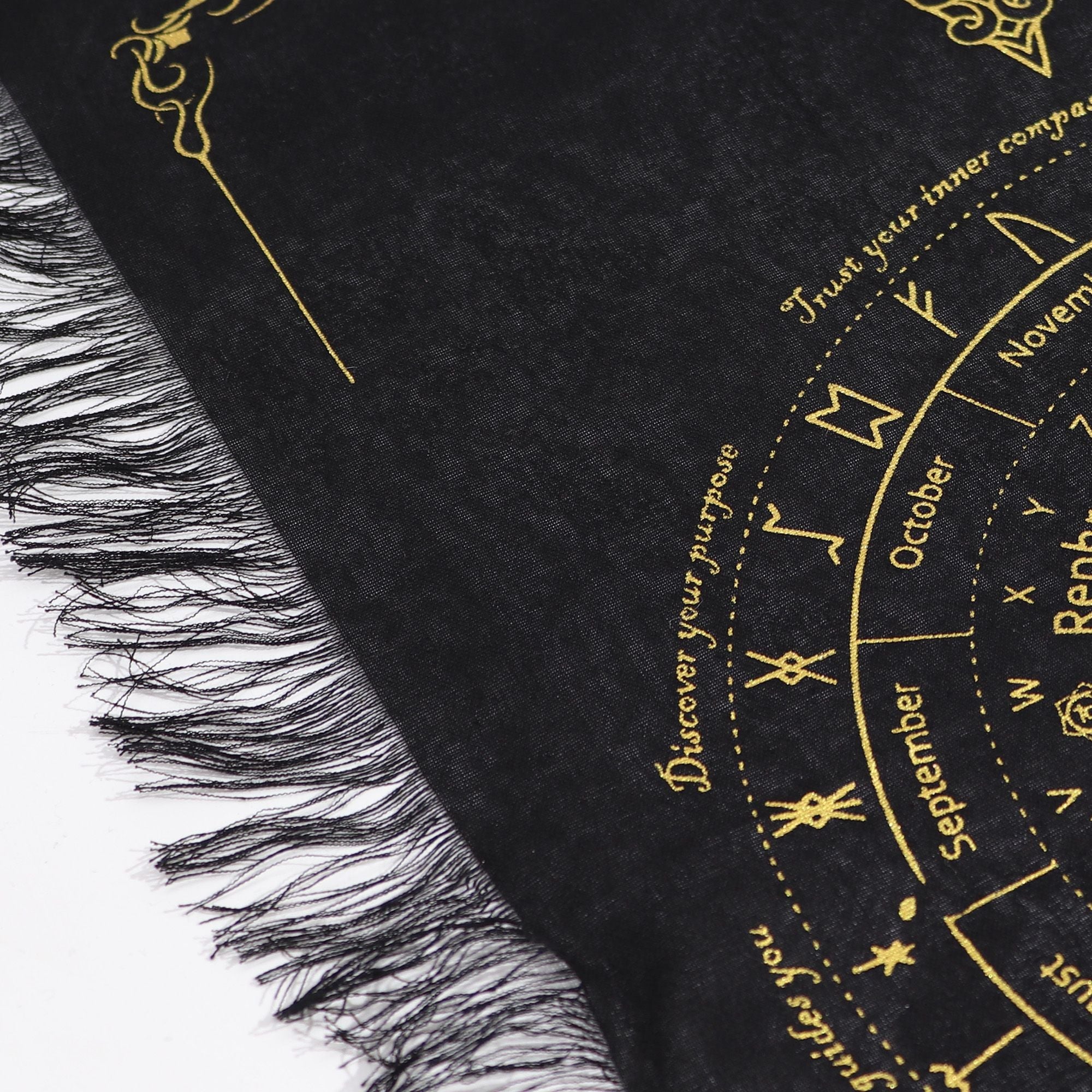 Ancient Witch Pendulum Divination Cloth - Sun Face - Black & Gold Clothes
