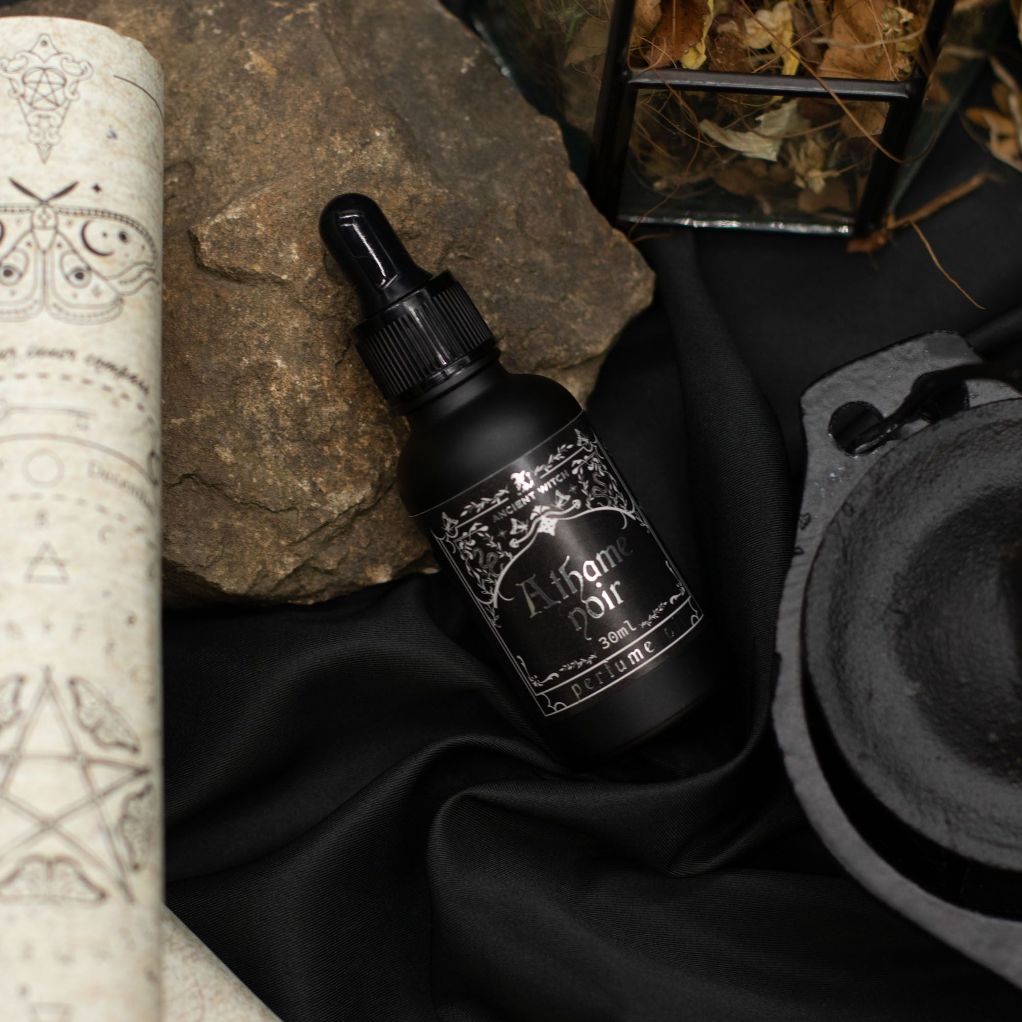 Ancient Witch Perfume Oil - Atheme Noir 30ml Oils