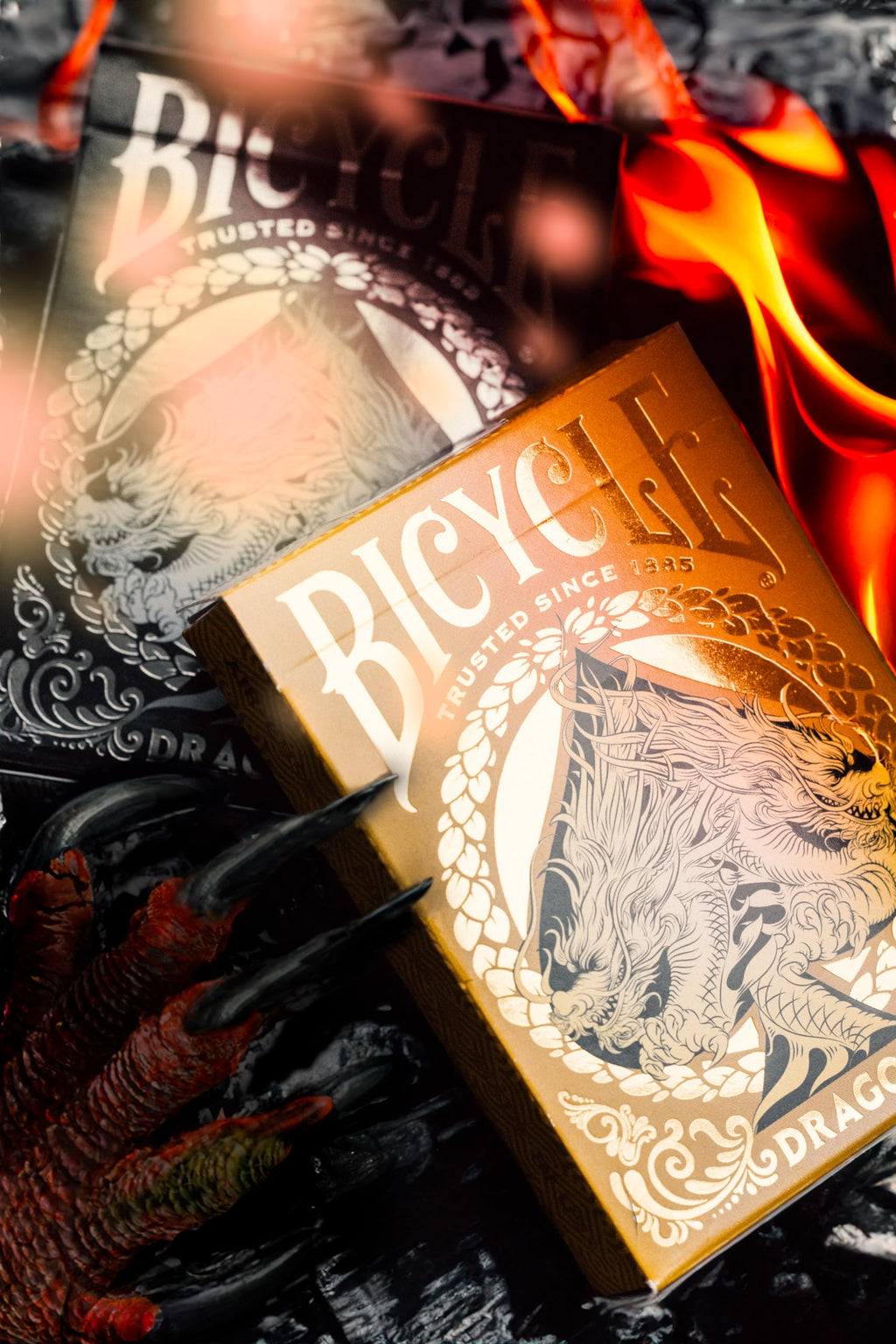 Bicycle(R) Gold Dragon Playing Cards
