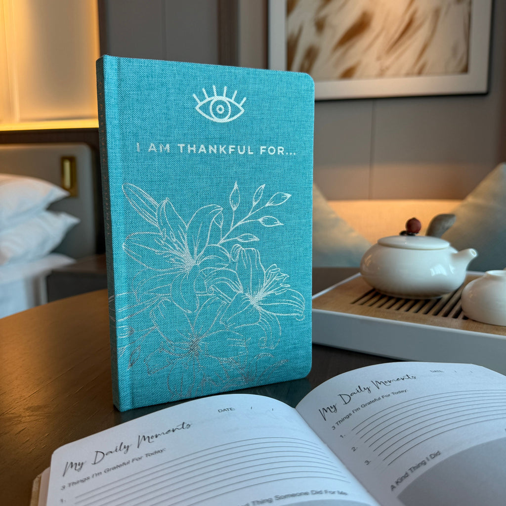 Blue Gratitude Journal with Silver Lining - 120 pages - I am Thankful For Wellness & Notebooks