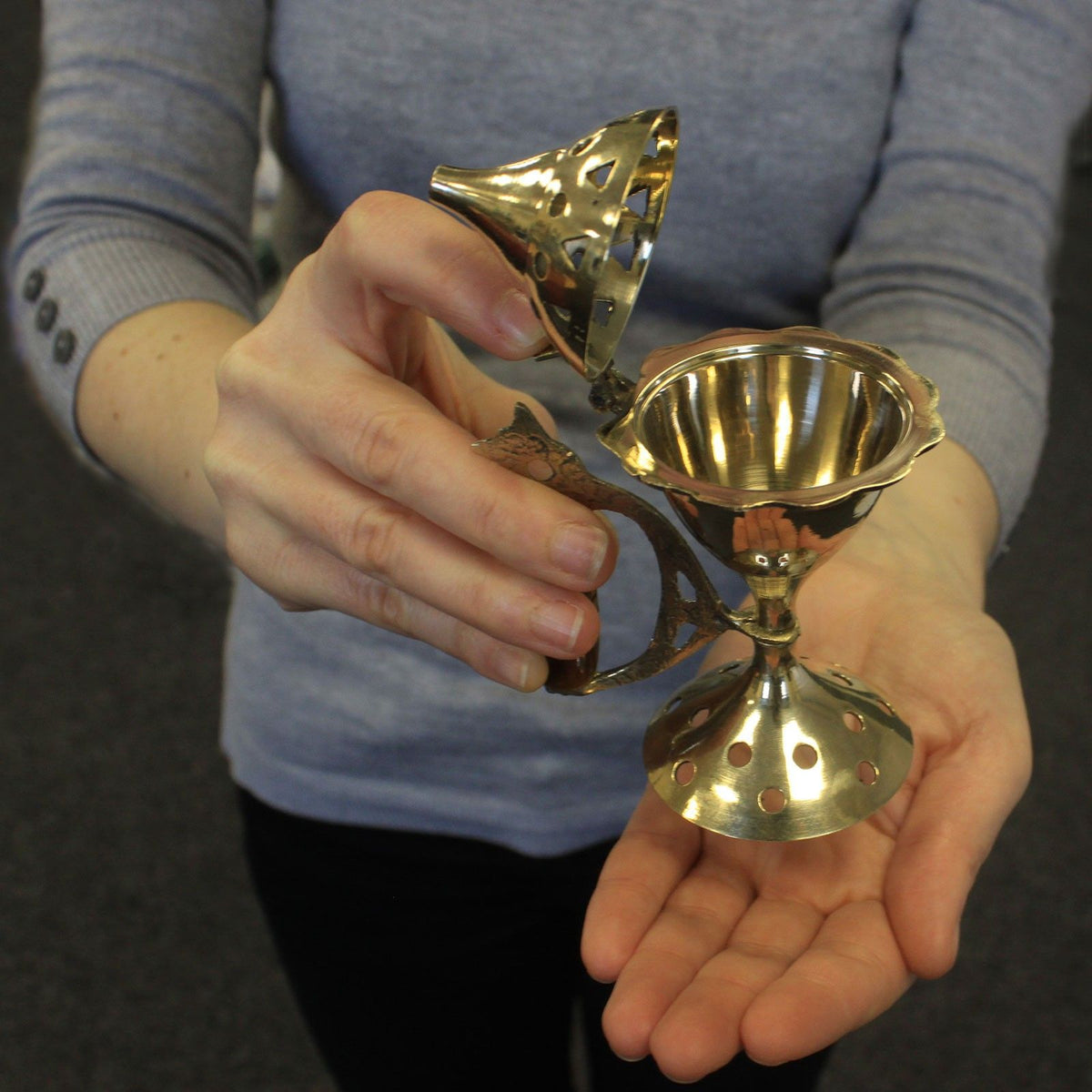 Cone Burner with Handle Traditional Brass Incense Burners