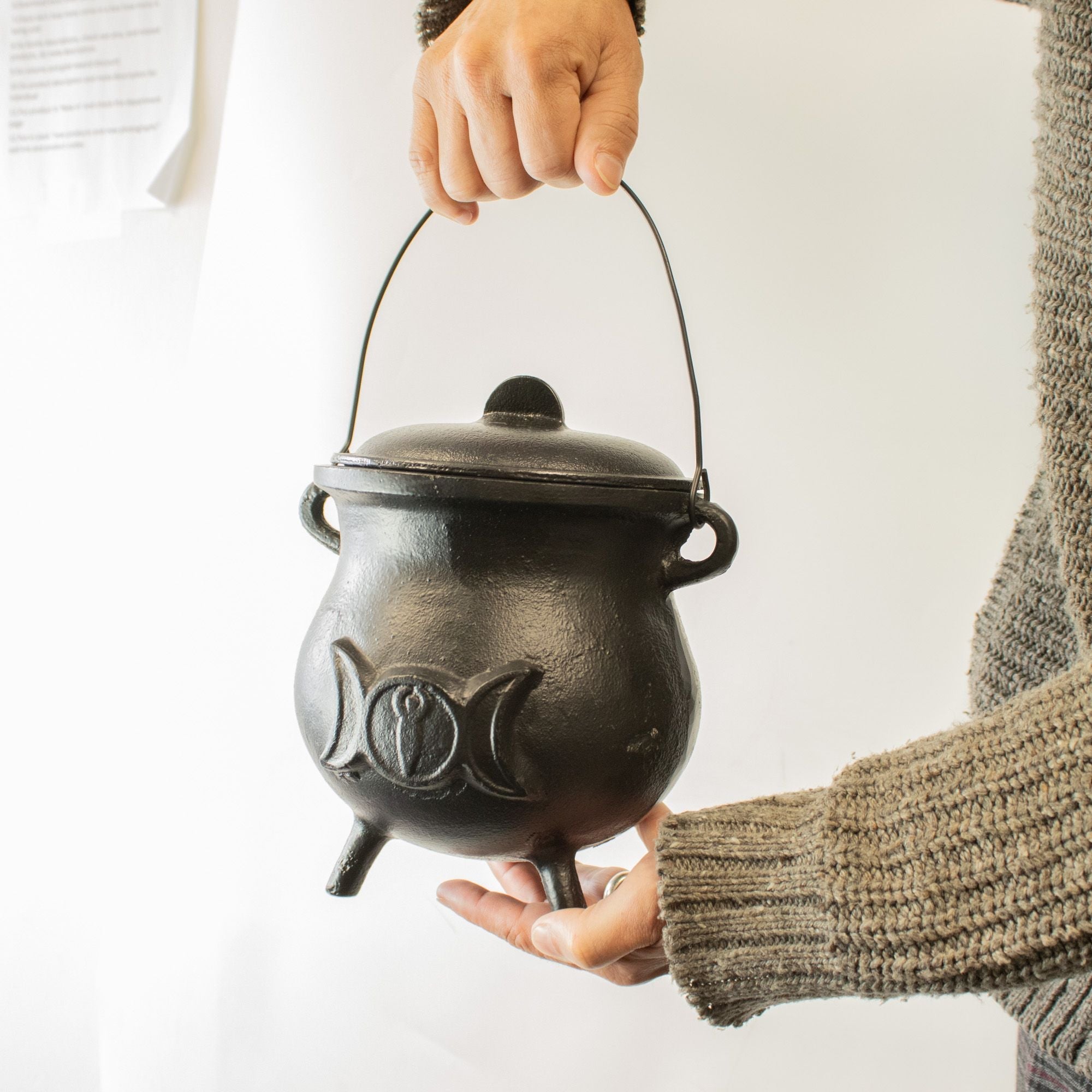 Extra Huge Cast Iron Cauldron with Triple Moon 23x18cm (at least 4kg) Ritual Bowls and Cauldrons