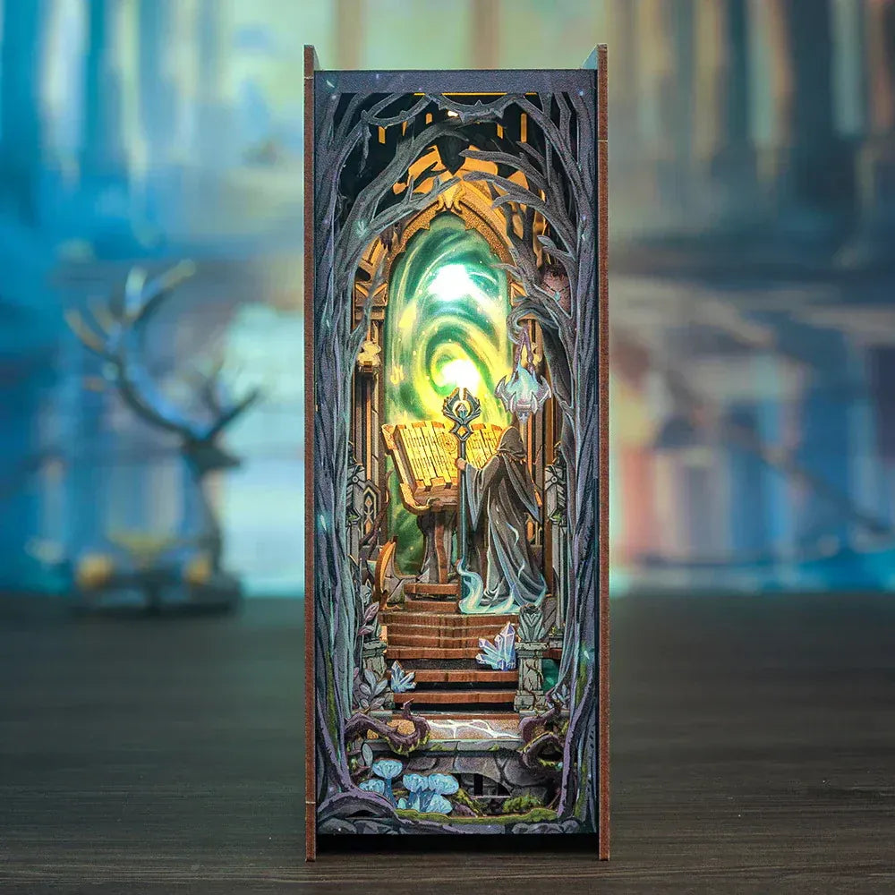 Gate of Wonderland Book Nook Game