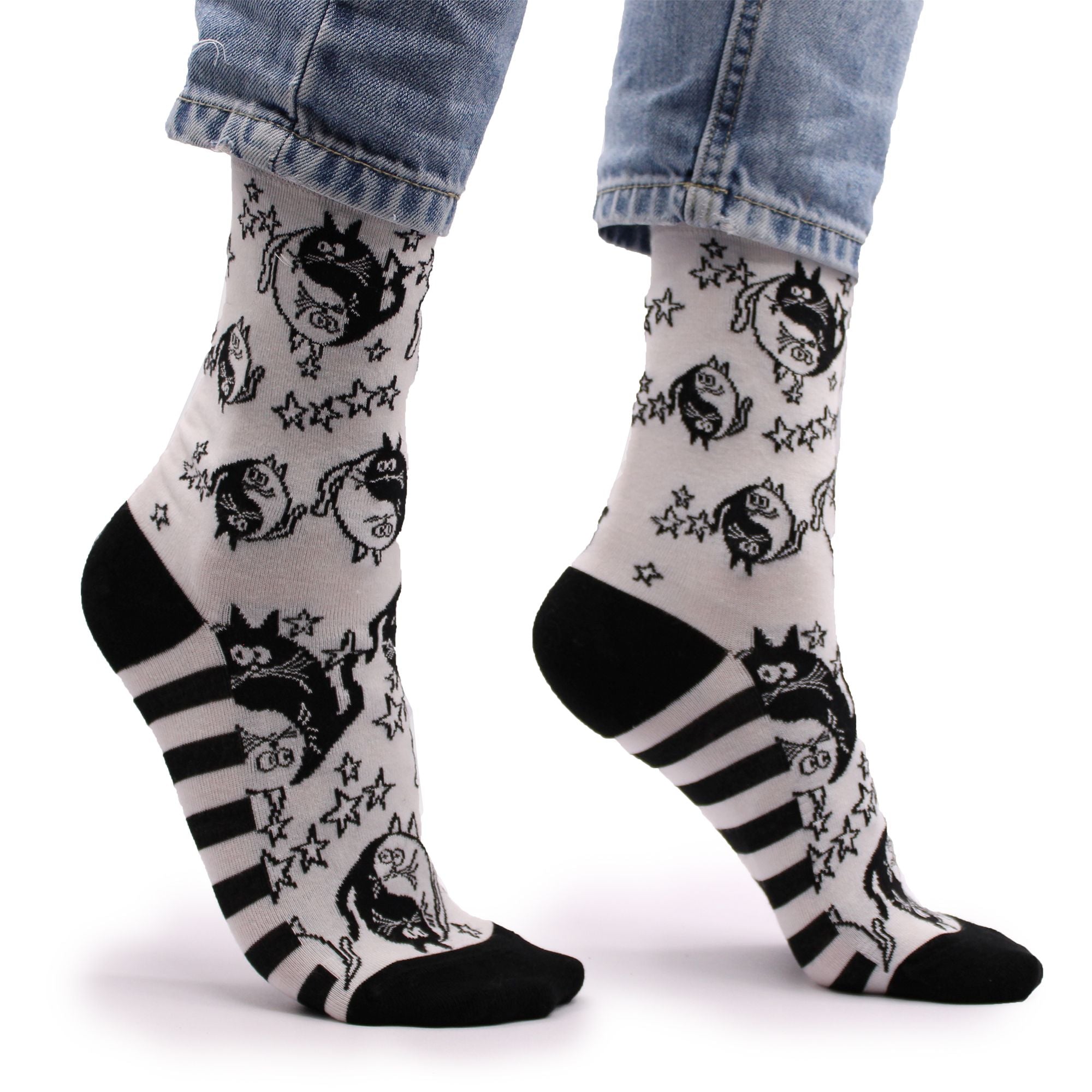 Hop Hare Bamboo Socks S/M (3.5-6.5) - Ying Yang Cats
