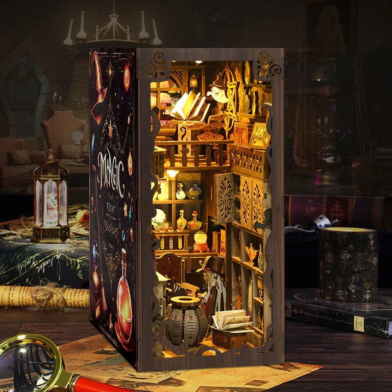 Magic Night Book Nook Game