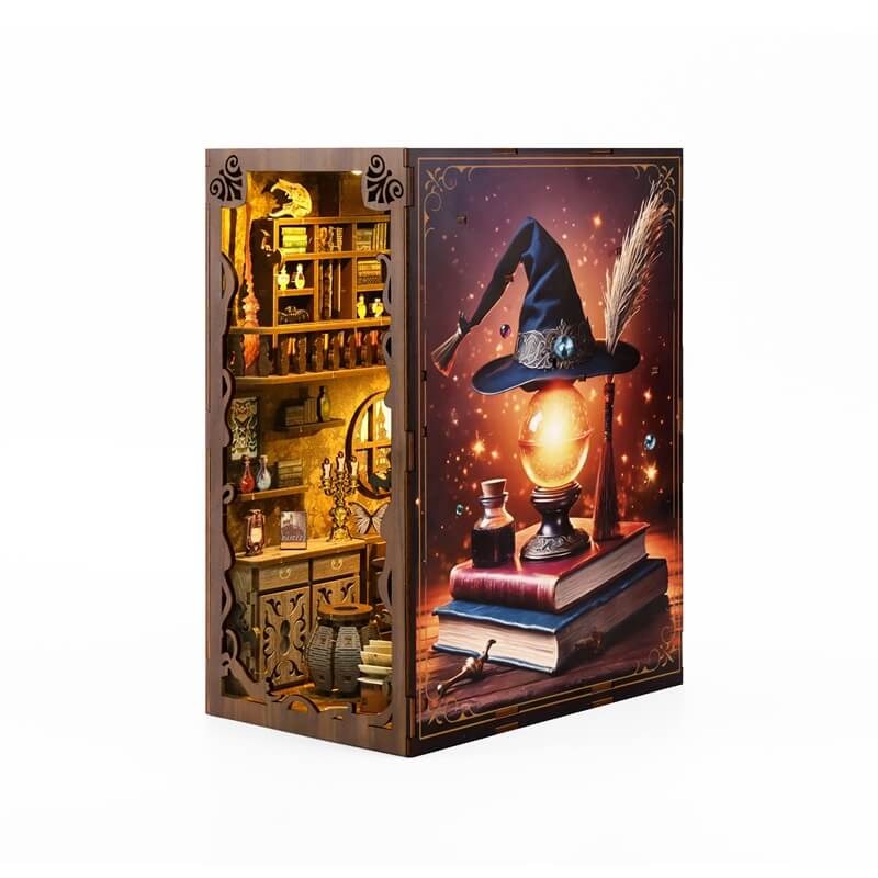 Magic Night Book Nook Game