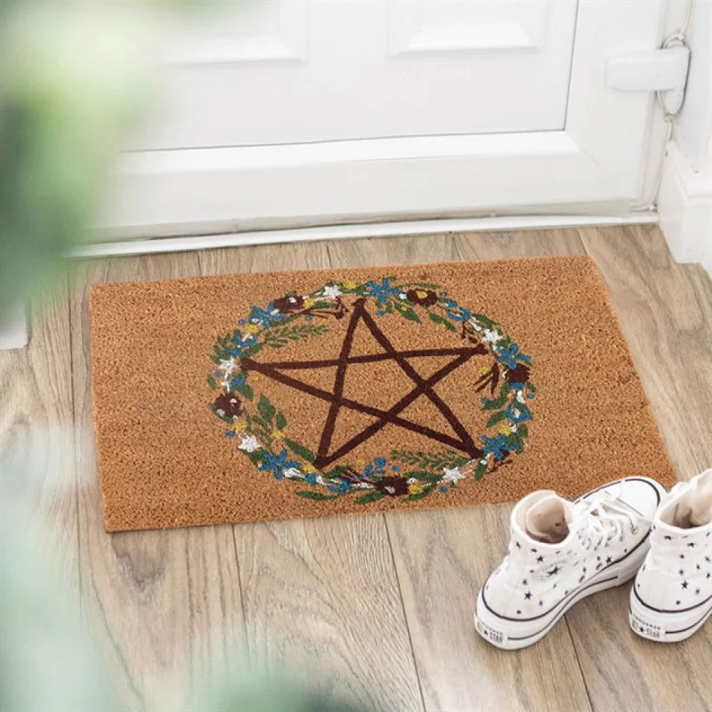Natural Solstice Wreath Doormat