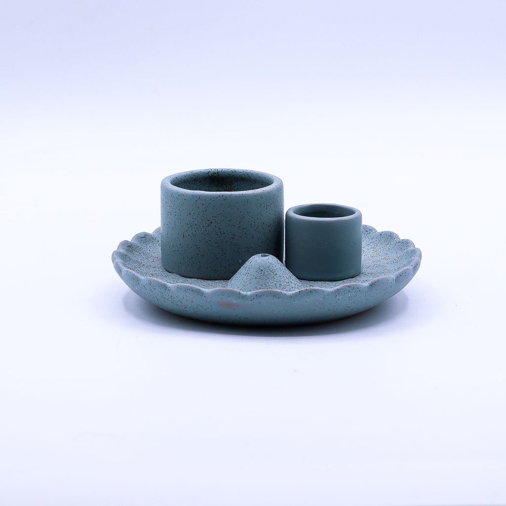 Palo Santo Stick & Smudge Holder - Lotus Flower - Blue Ceramic