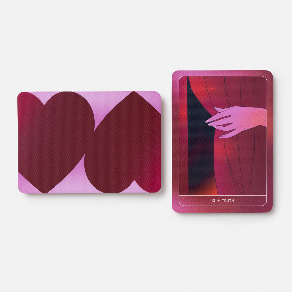 Ready for Love Tarot : A 78-Card Deck and Guidebook. A Modern Love and Romance Deck