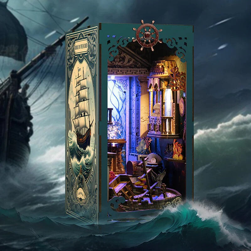 Riddle on the Seabed Book Nook Game
