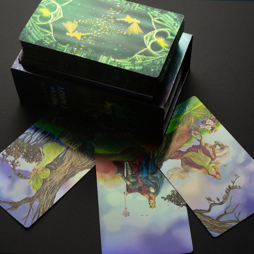 Shuttle Mirror Tarot Card Set - with booklet Cards & Reading Cloths