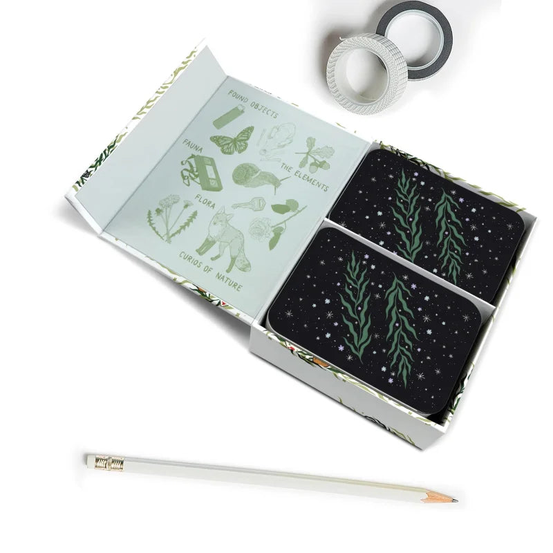 The Found World Oracle : A 60-Card Deck and Guidebook for Magic in the Everyday