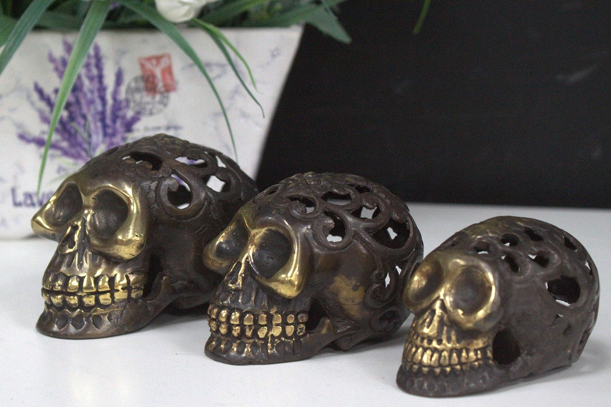 Vintage Brass Skull - Med Fengshui Objects